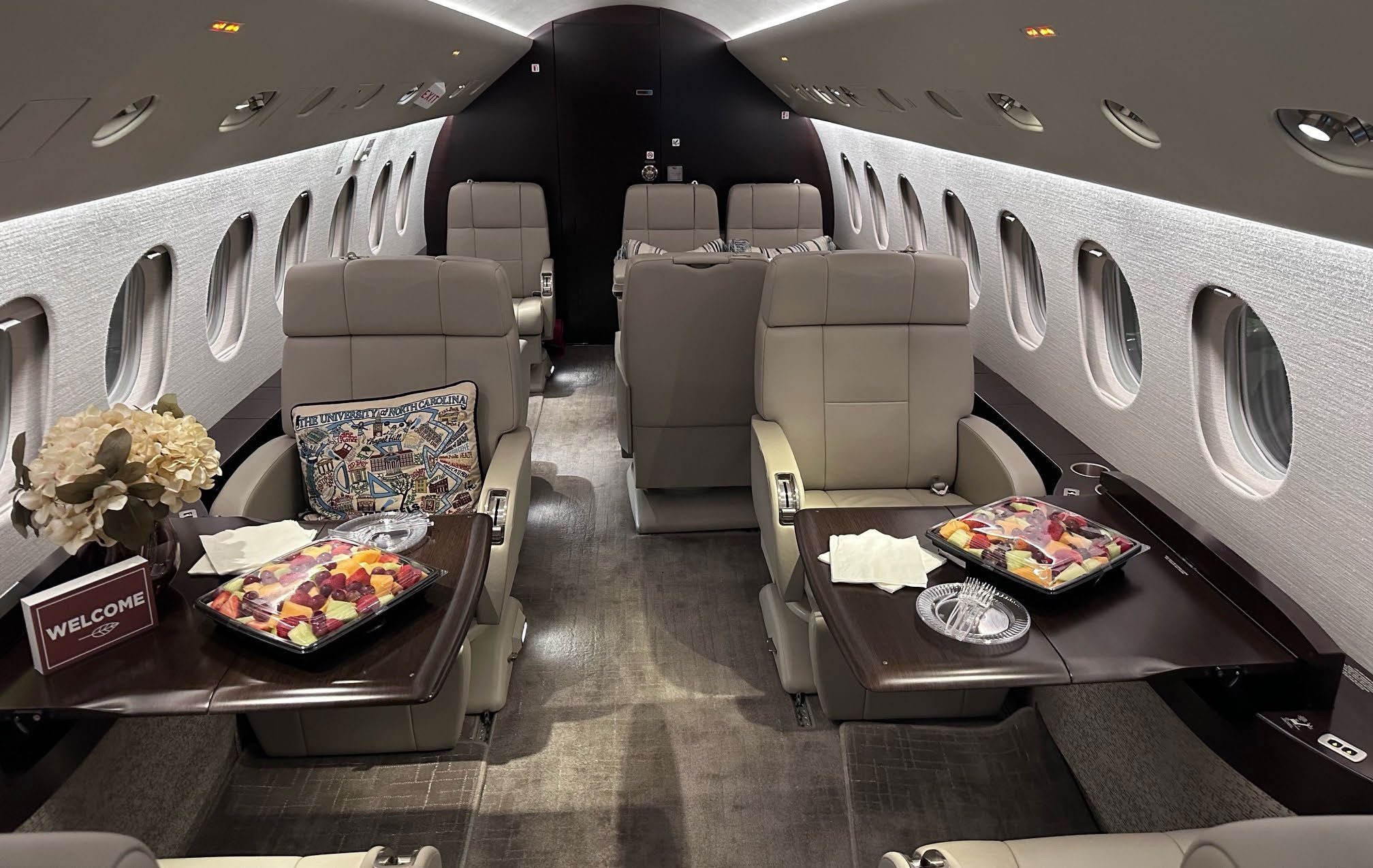 2004 Falcon 2000EX — photo 5