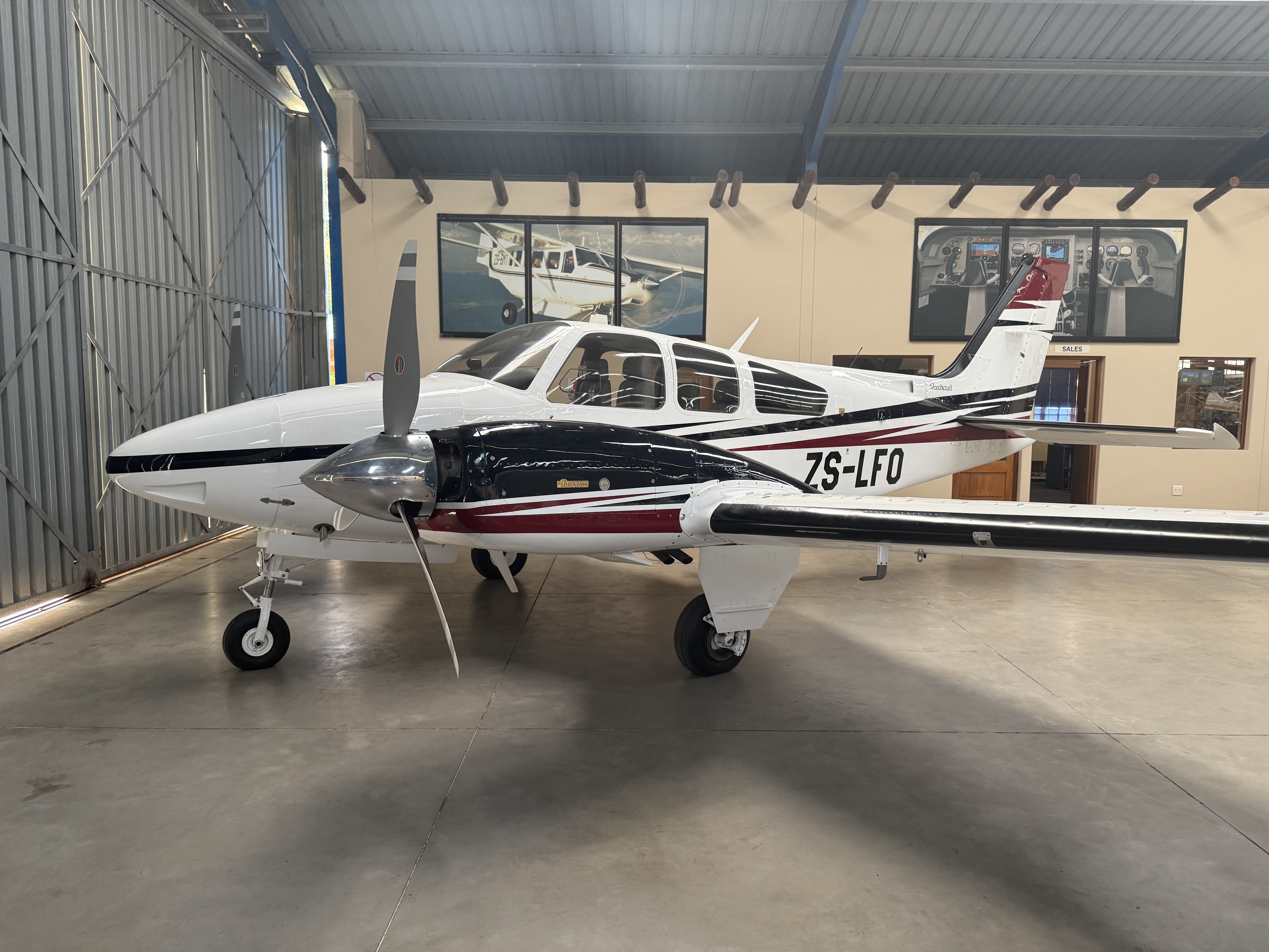 1982 Beech Baron B55