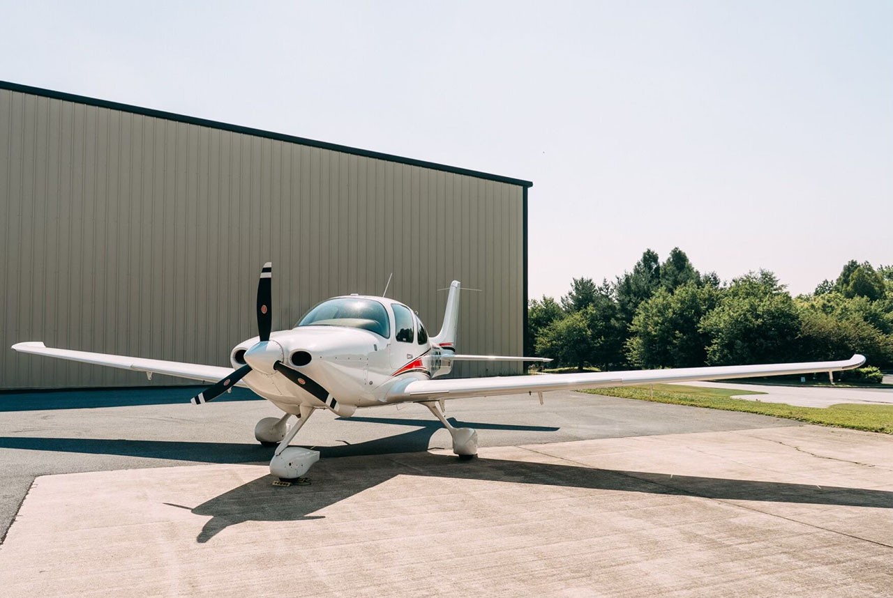 2022 Cirrus SR20 — photo 3