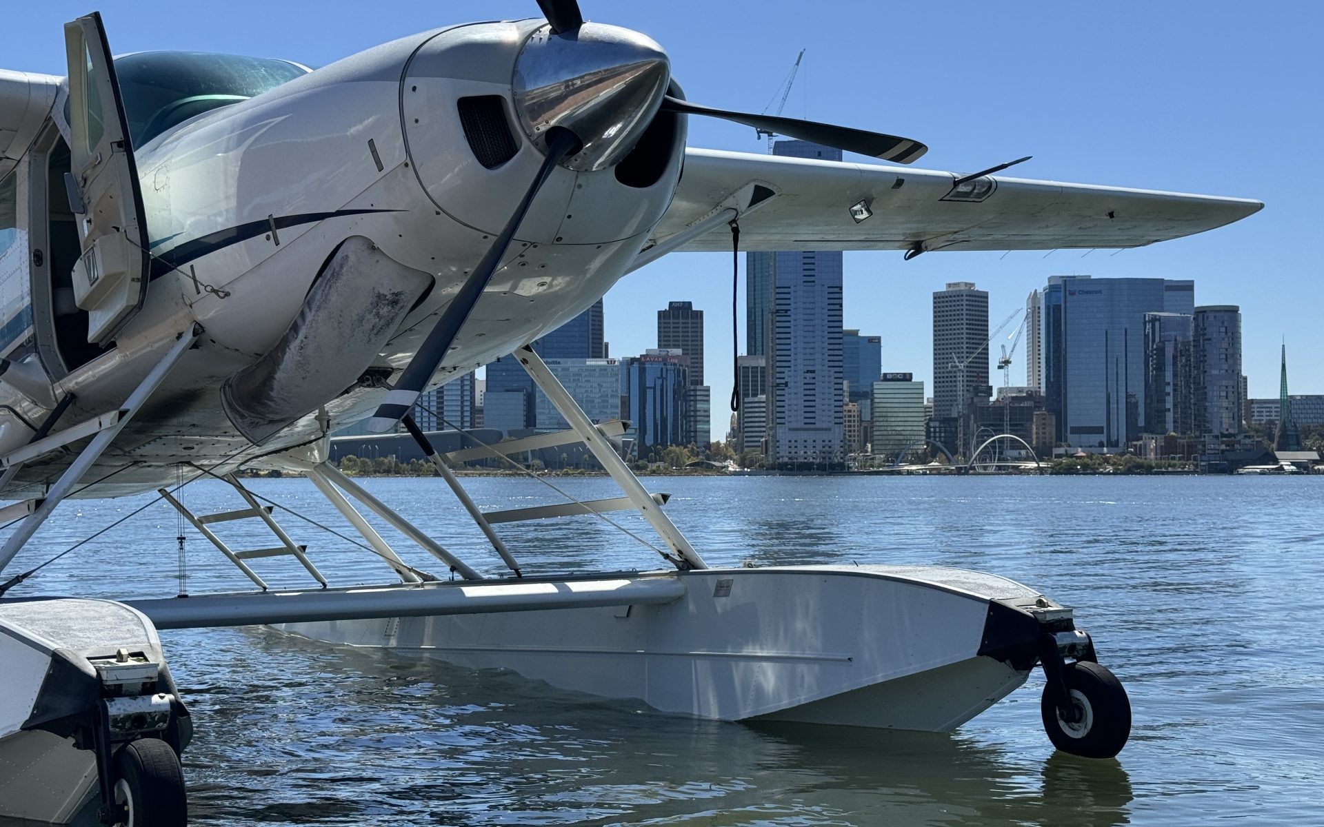 2008 Cessna Caravan 208 (Amphib) — photo 3