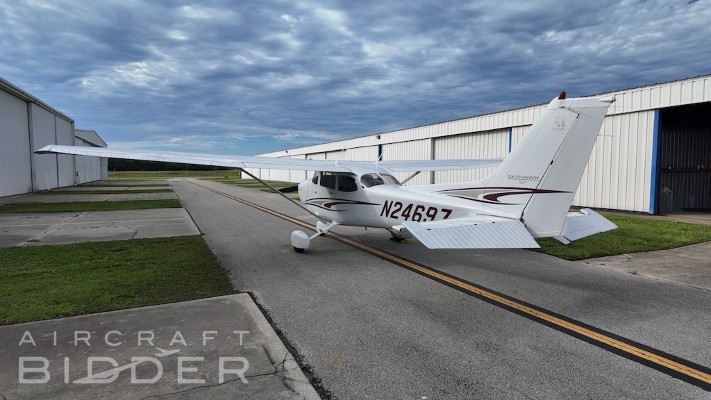 2005 Cessna 172SP — photo 3