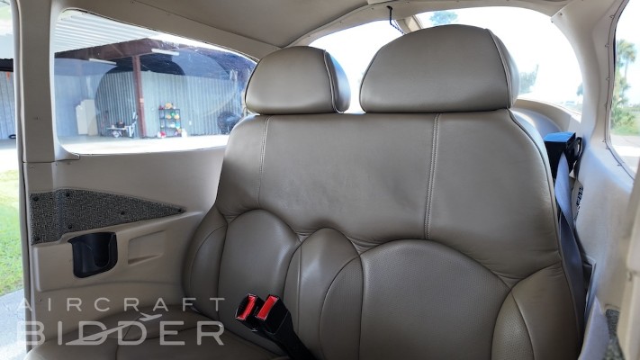 2005 Cessna 172SP — photo 5