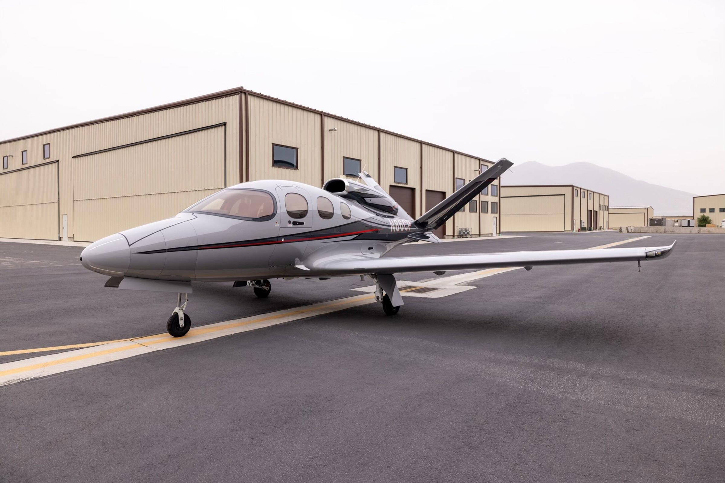 2021 Cirrus Vision SF50 — photo 2