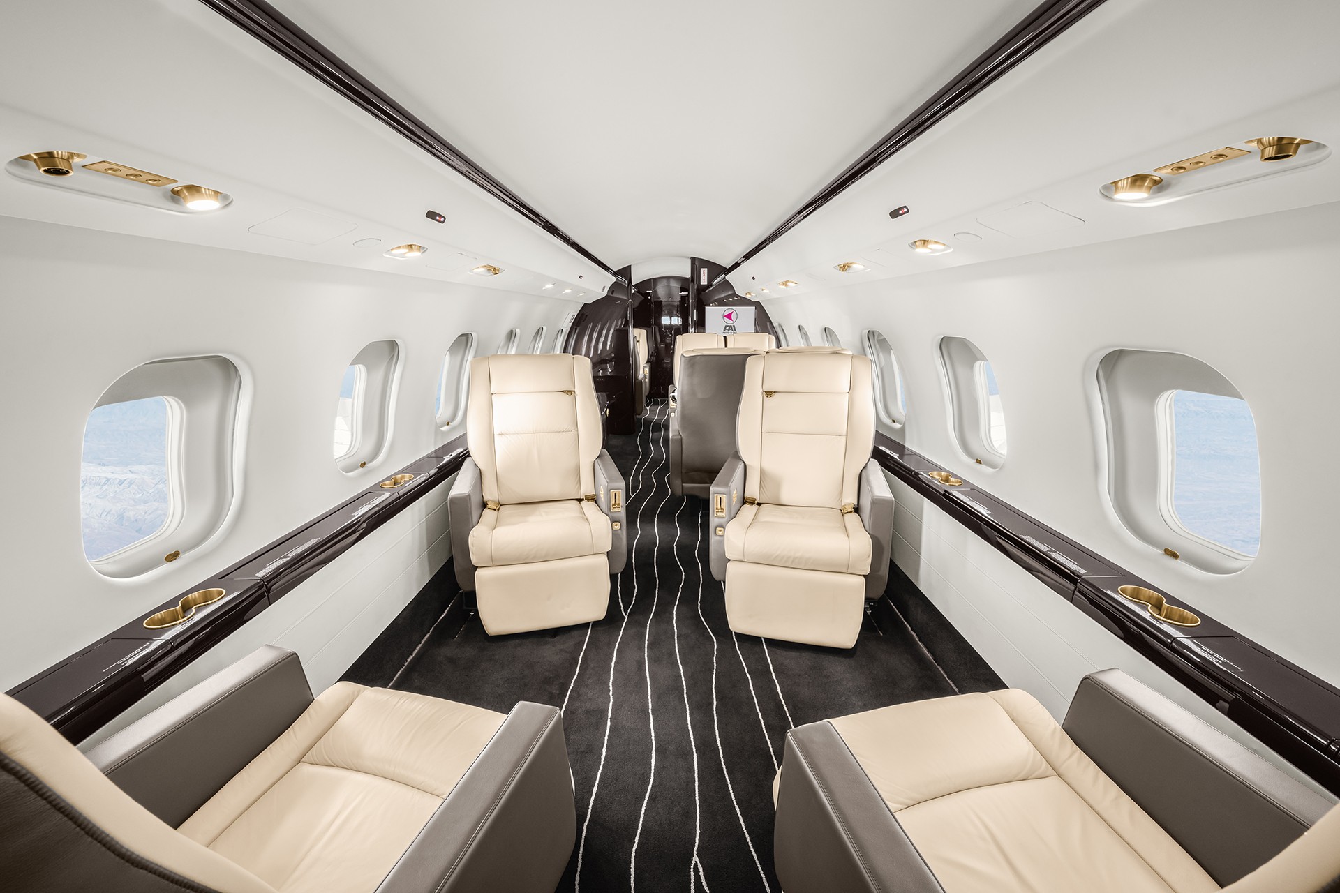 2000 Bombardier Global Express — photo 2