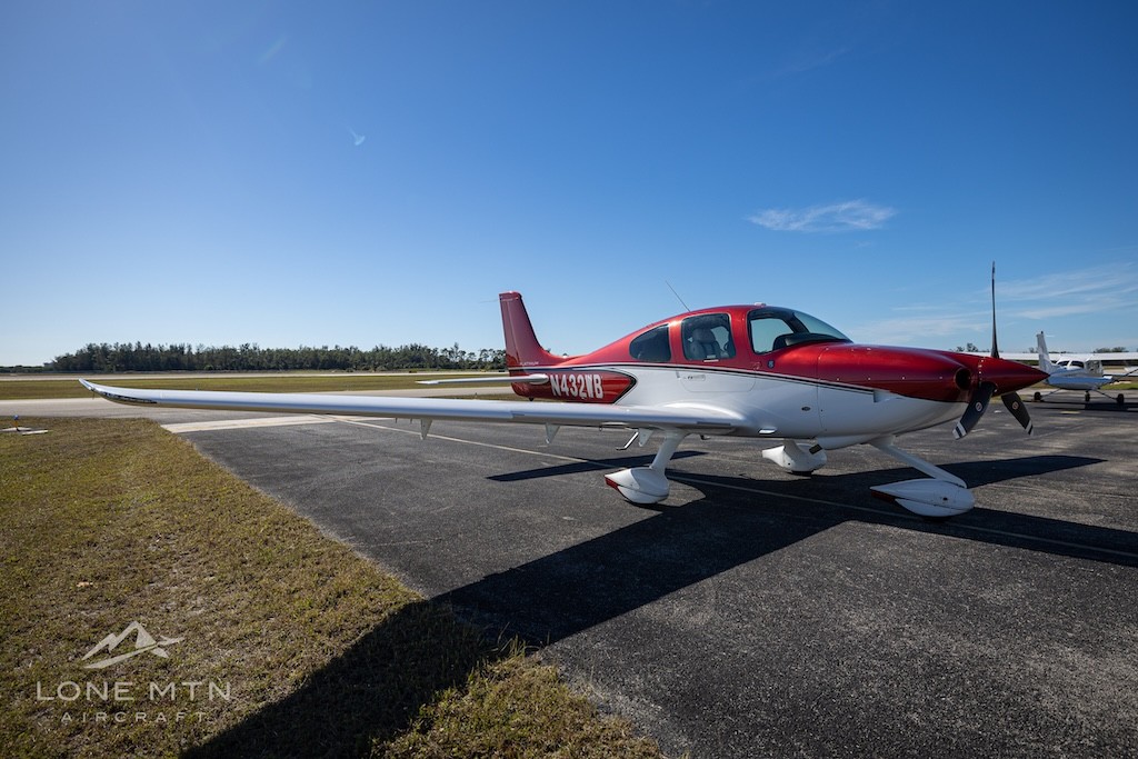 2022 Cirrus SR20 — photo 1