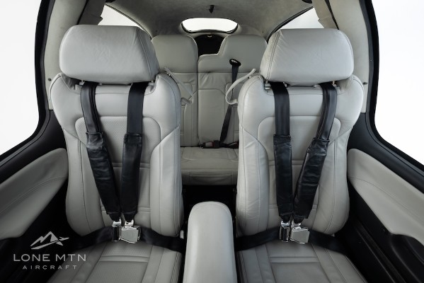 2022 Cirrus SR20 — photo 5