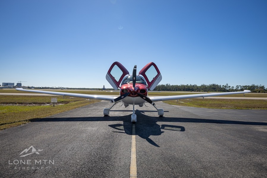 2022 Cirrus SR20 G6 GTS Premium, photo 7