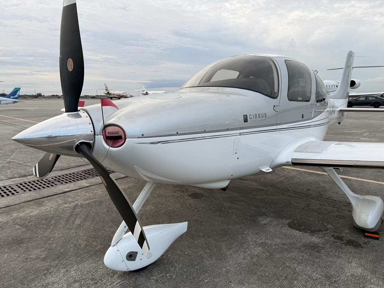 2008 Cirrus SR22-G3 — photo 2