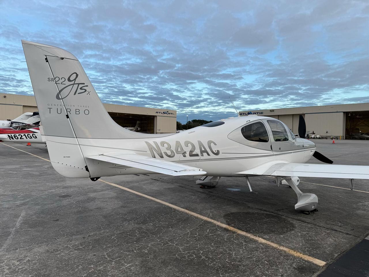 2008 Cirrus SR22-G3 — photo 5