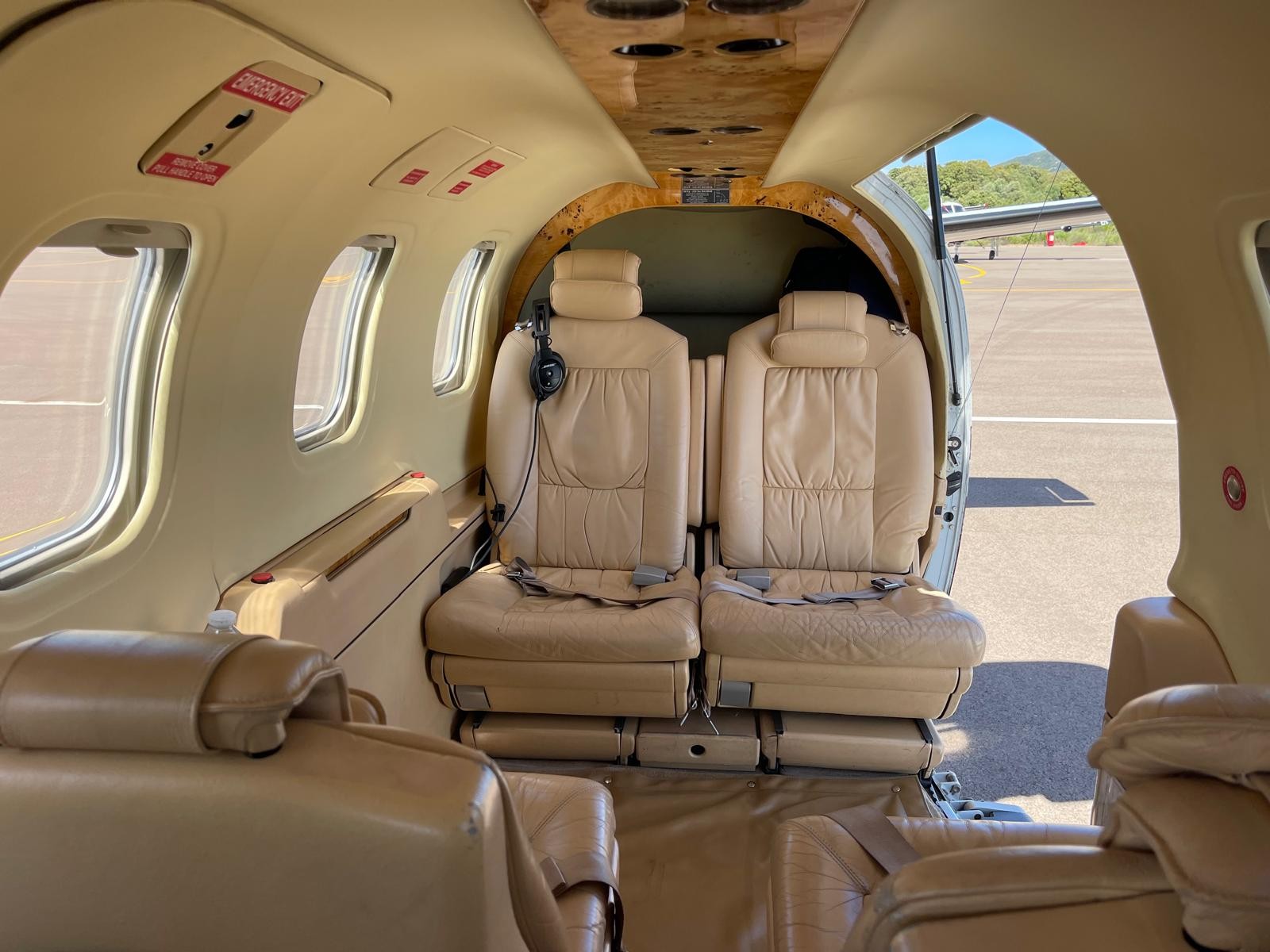 2005 Socata TBM 700C2 — photo 3