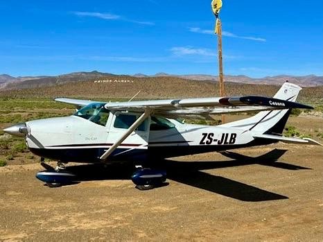 1971 Cessna 182 — photo 1