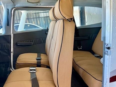 1971 Cessna 182 — photo 3