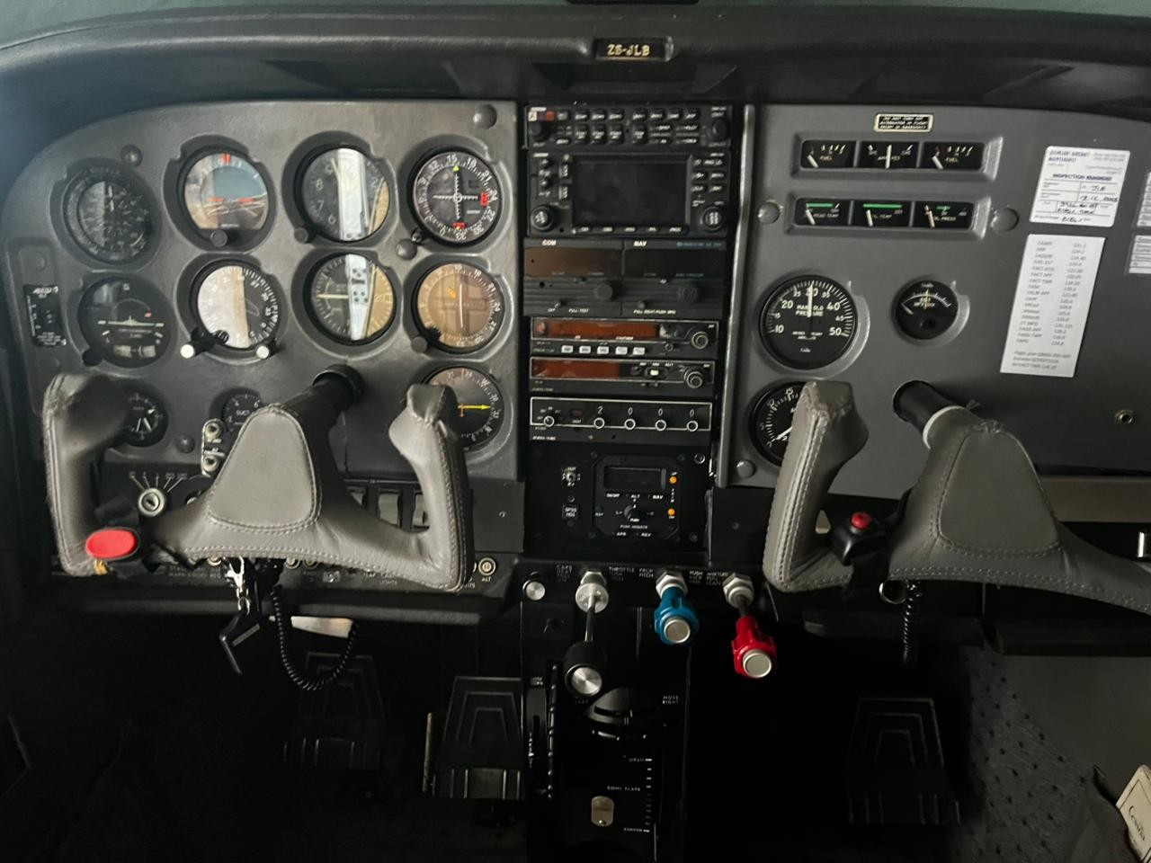 1971 Cessna 182 — photo 4