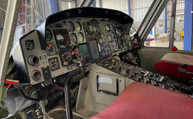 1978 Bell 212 — photo 3