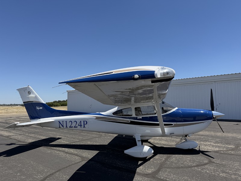 2004 Cessna 182T, photo 4