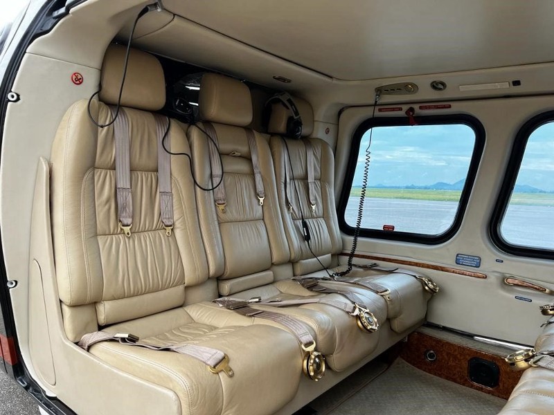 2005 Agusta AW109S Grand, photo 3