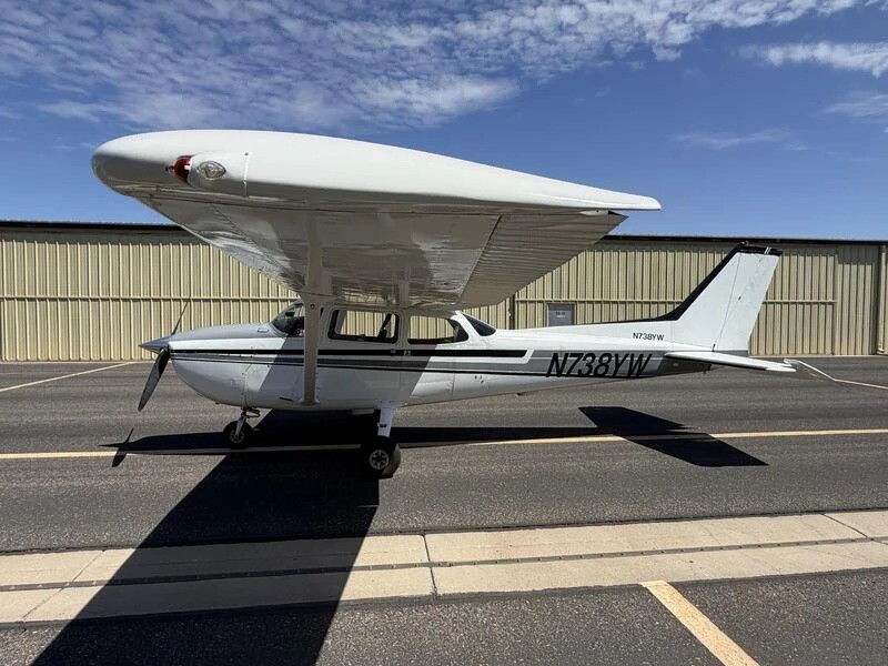 1978 Cessna 172N — photo 1