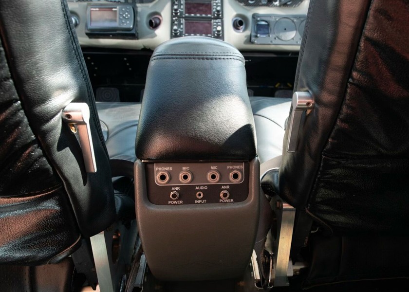 2001 Cirrus SR22 G1, photo 15