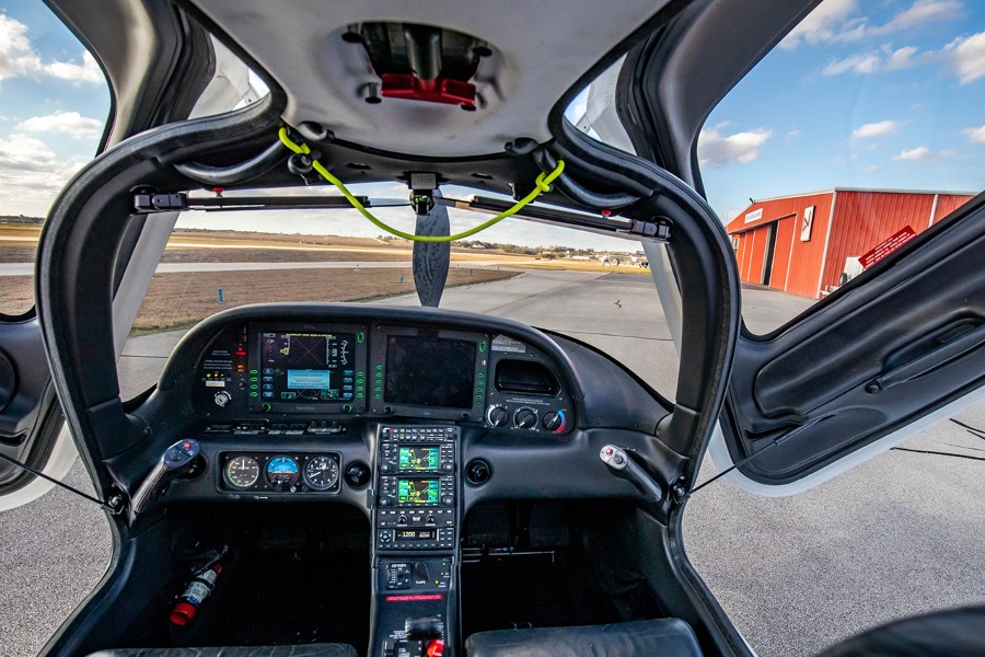 2007 Cirrus SR22T, photo 15
