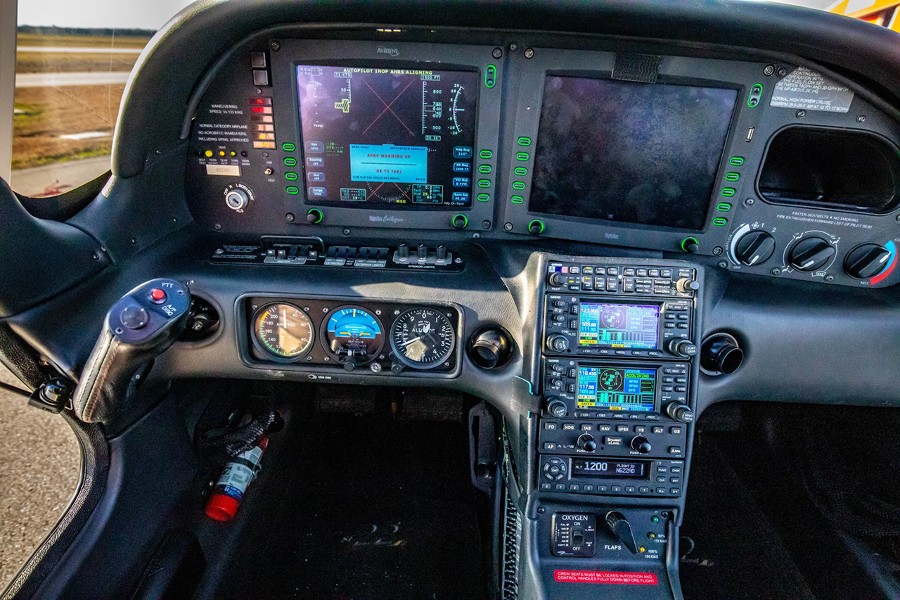 2007 Cirrus SR22T, photo 17