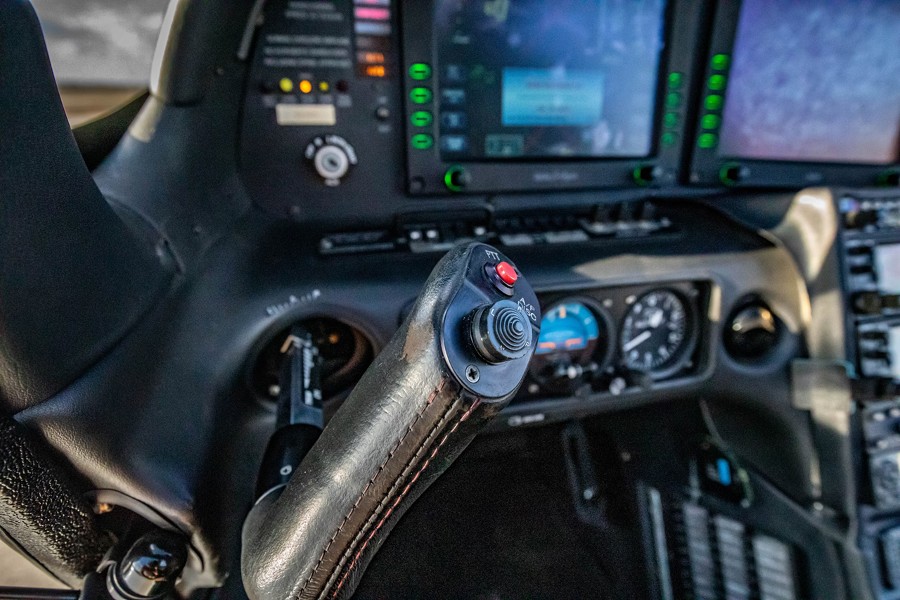 2007 Cirrus SR22T, photo 18