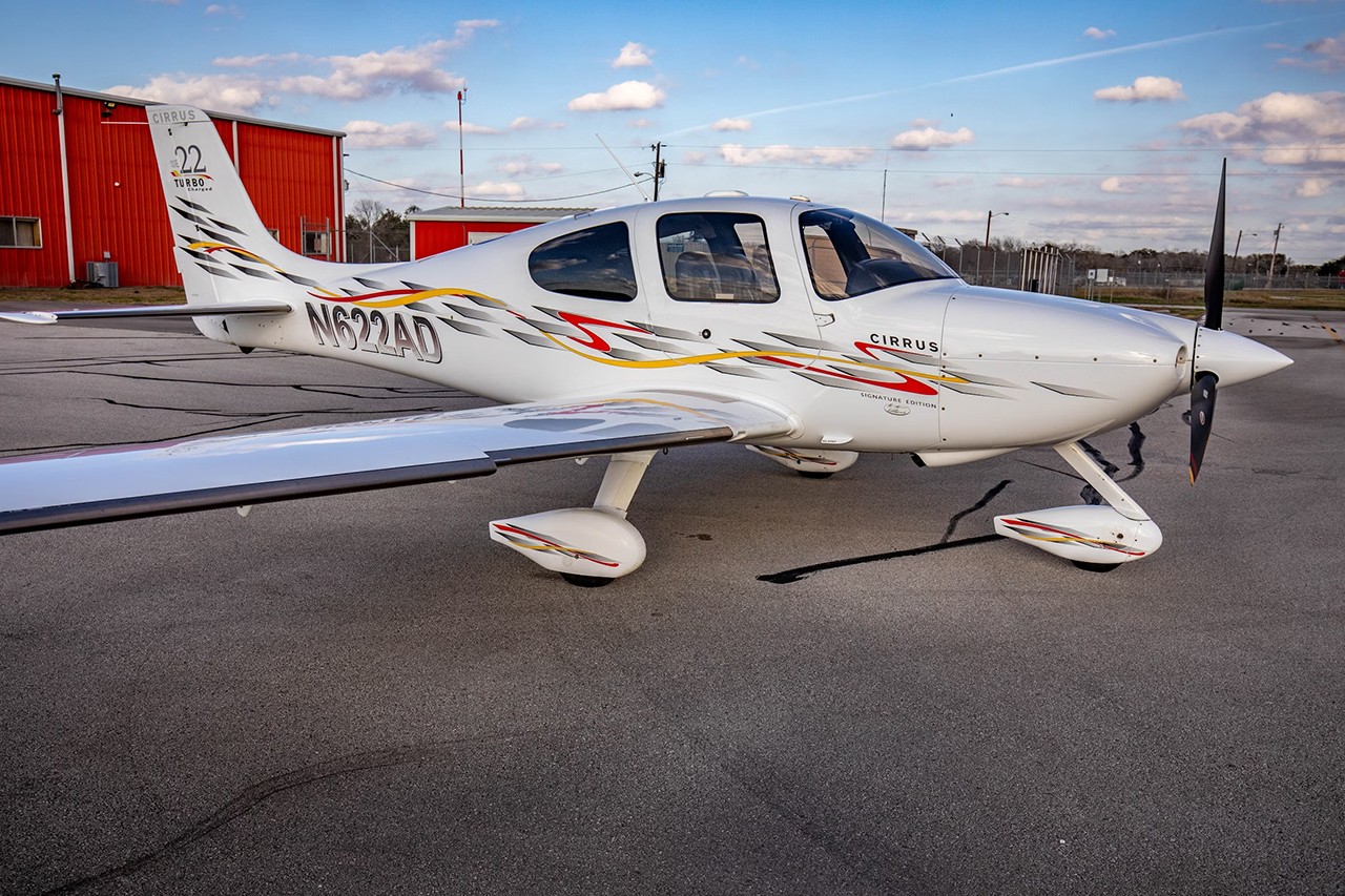 2007 Cirrus SR22T — photo 4