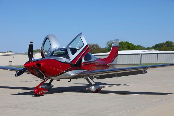 2015 Cirrus SR22T-G5 — photo 2