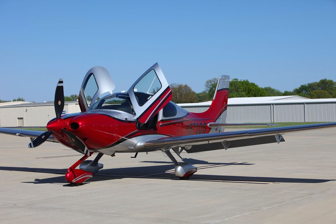2015 Cirrus SR22T-G5 — photo 2