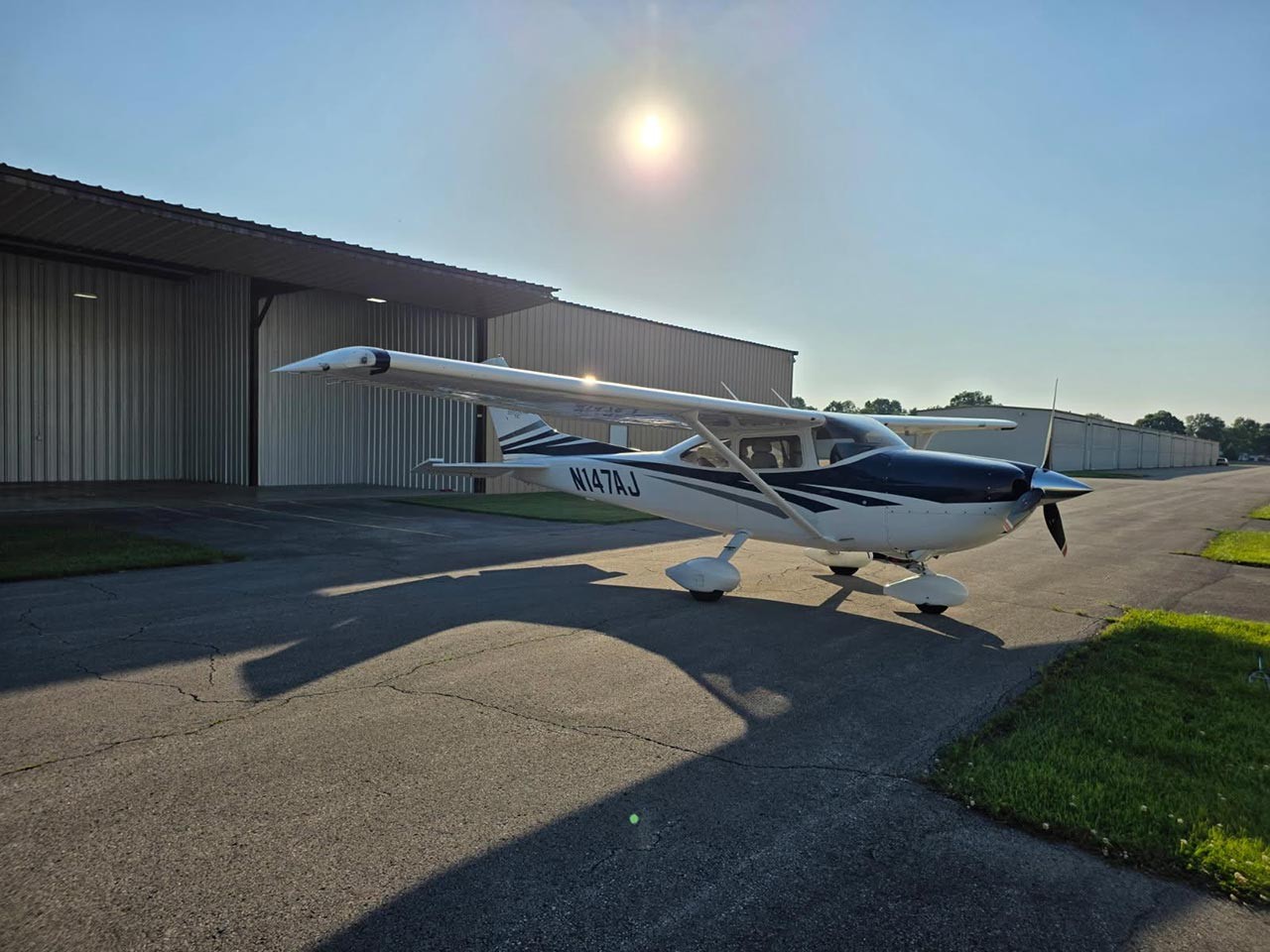 2006 Cessna 182T — photo 2