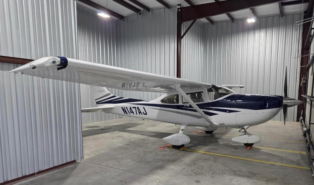 2006 Cessna 182T — photo 3