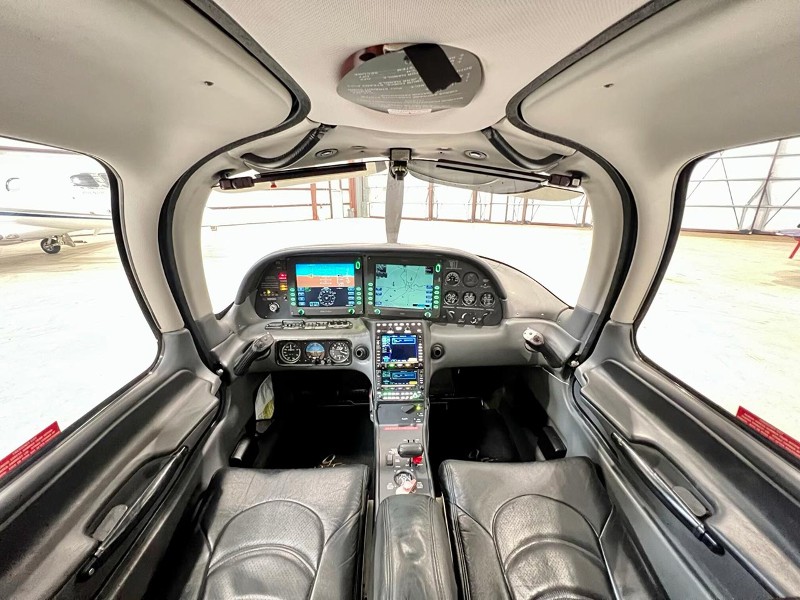 2005 Cirrus SR22-G2 GTS, photo 18