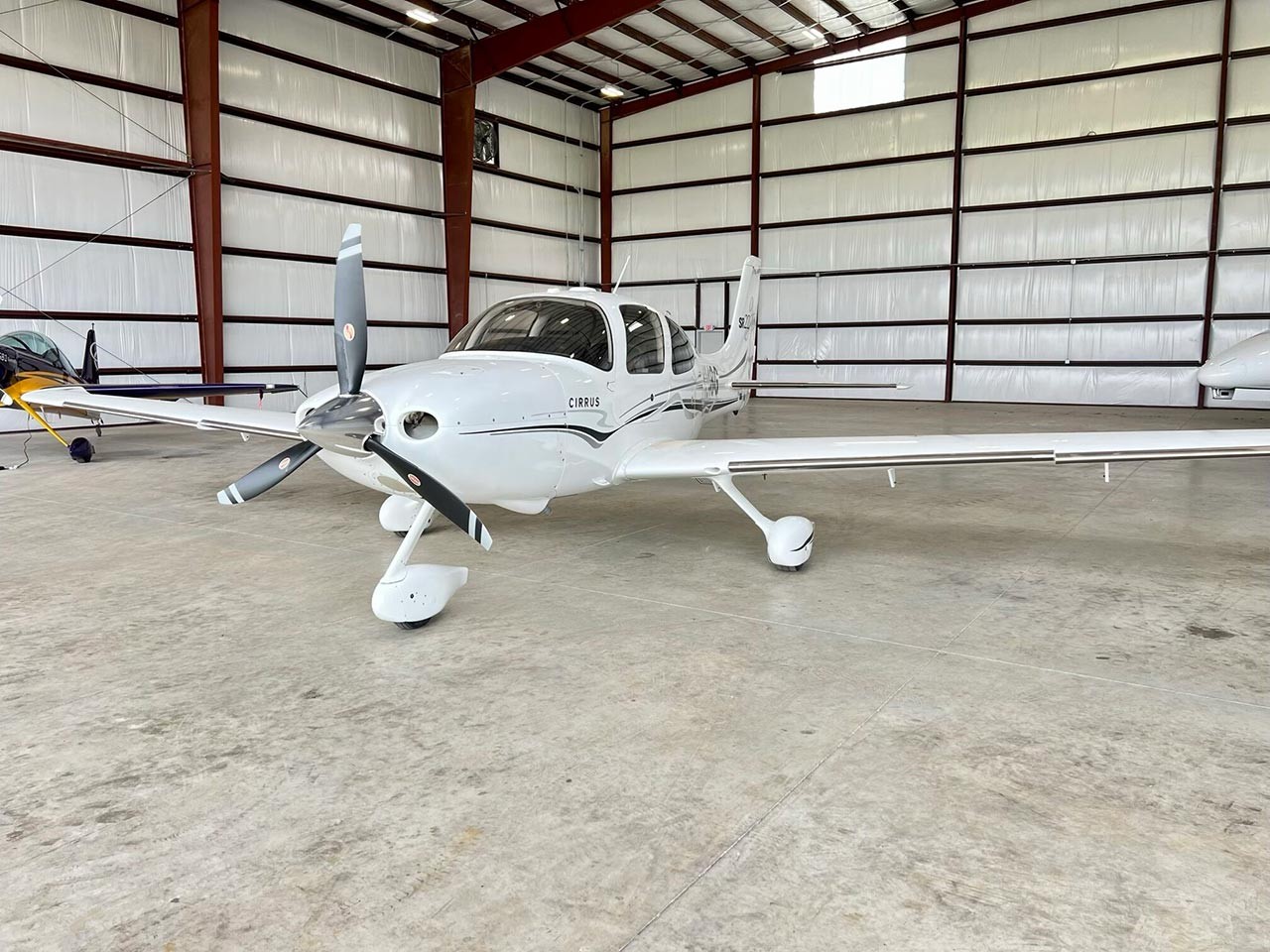 2005 Cirrus SR22-G2 — photo 2