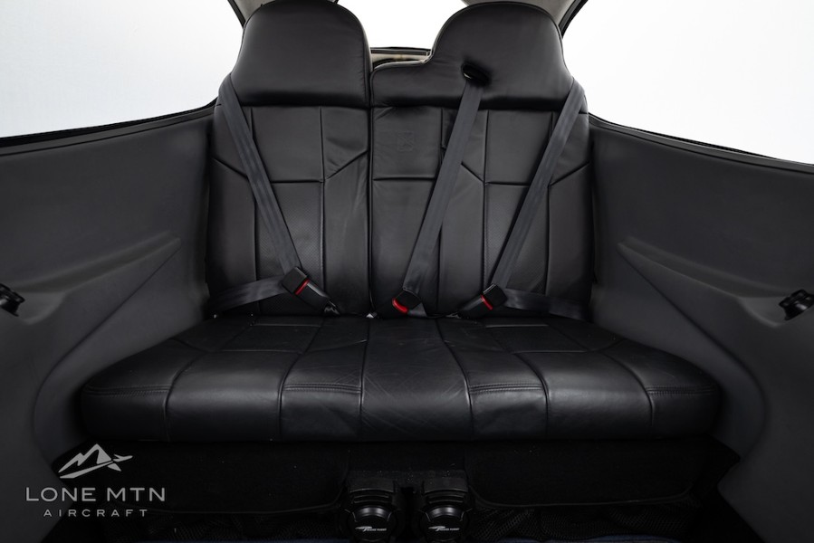 2016 Cirrus SR22, photo 6