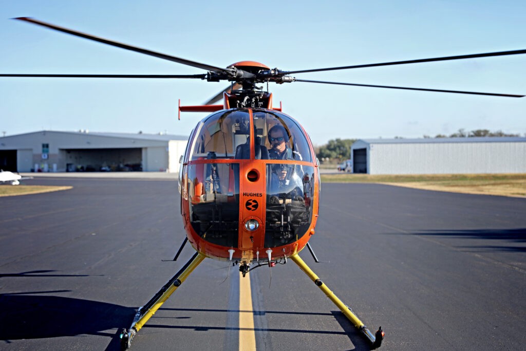 1979 McDonnell Douglas 500D — photo 3