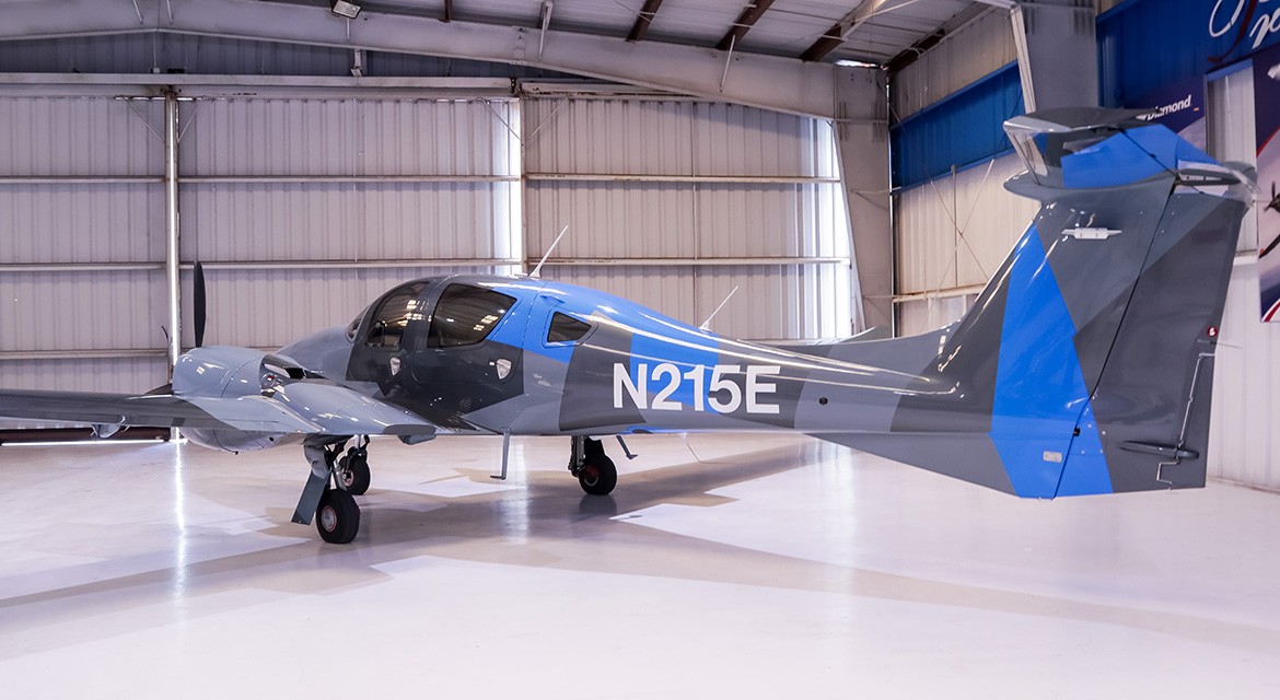 2021 Diamond DA62 — photo 5