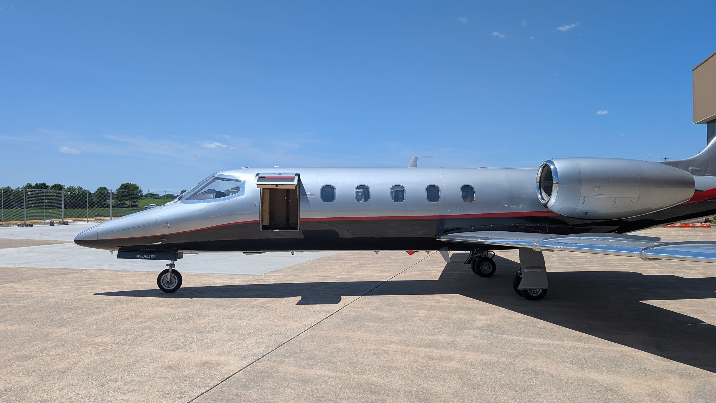1990 Learjet 31