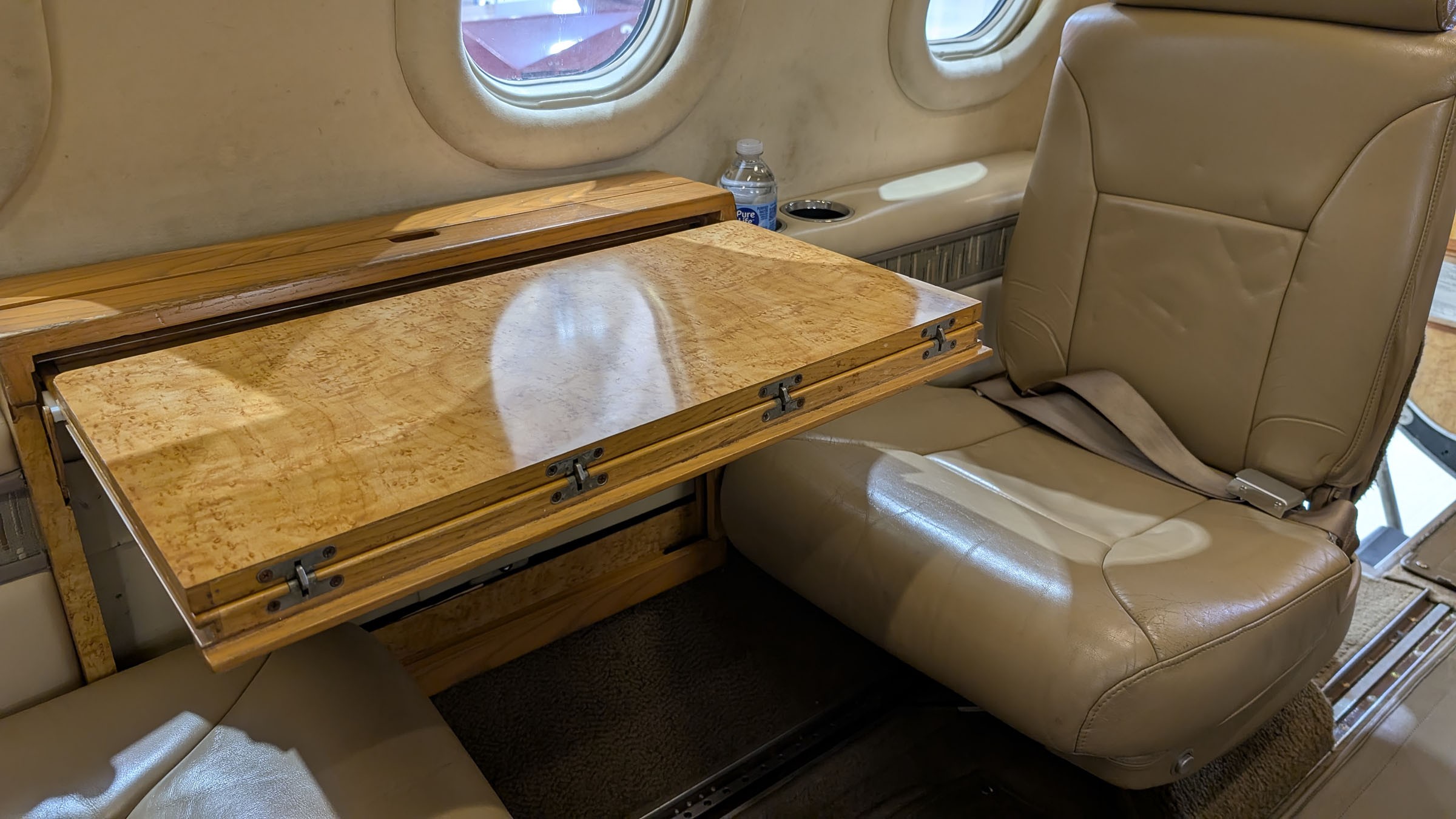 1990 Learjet 31 — photo 5