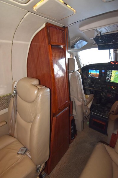 1989 Beechcraft Beech King Air 300, photo 12
