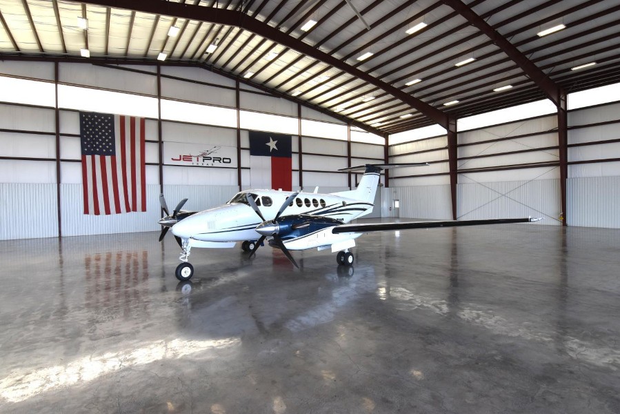 1989 Beechcraft Beech King Air 300, photo 3