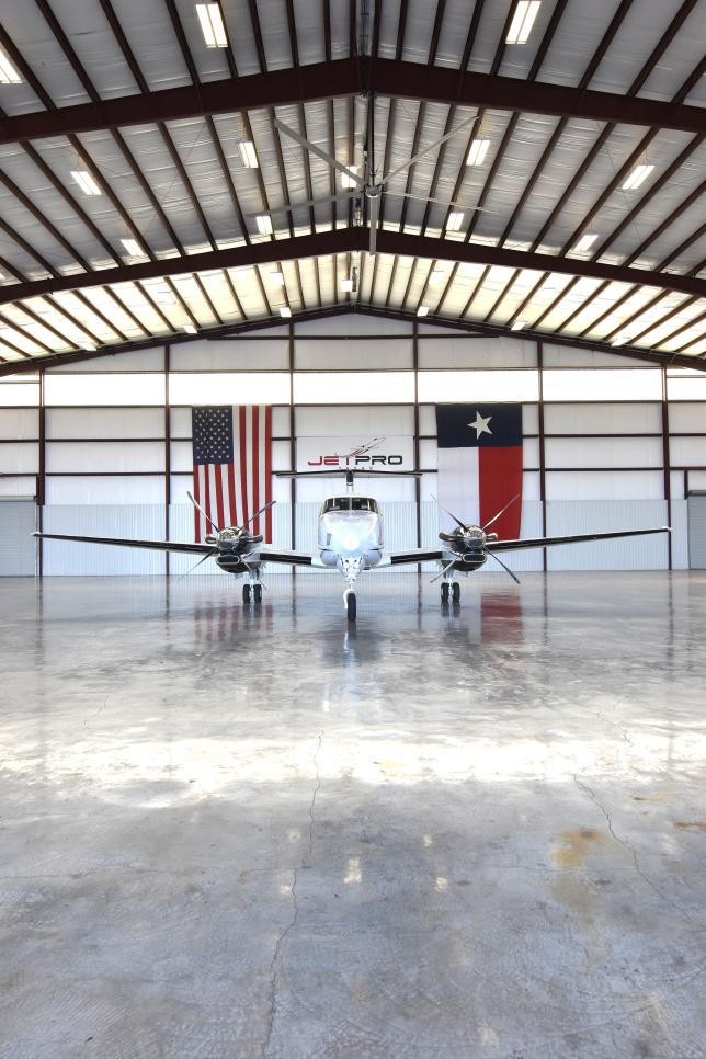 1989 Beech King Air 300 — photo 5