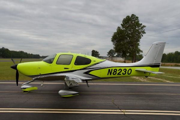 2025 Cirrus SR22-G7 — photo 1