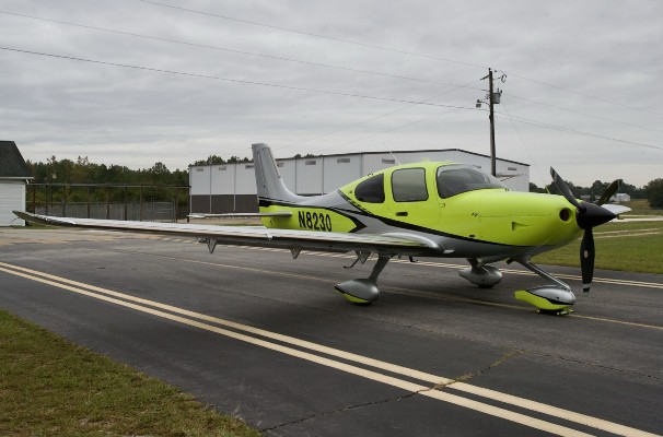 2025 Cirrus SR22-G7 — photo 4