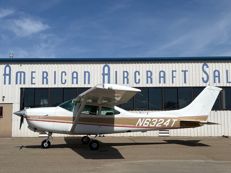 1984 Cessna TR182RG Skylane II, photo 1