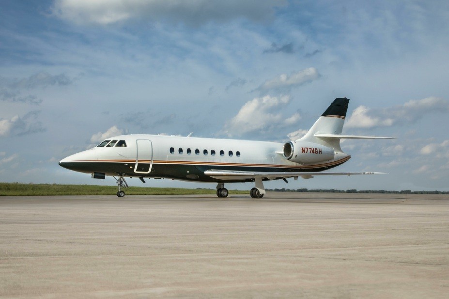 2003 Falcon 2000 — photo 2