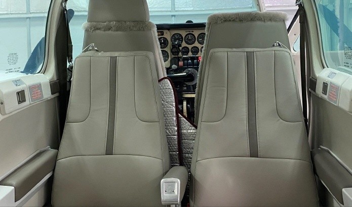 1981 Beech Baron 58 — photo 4