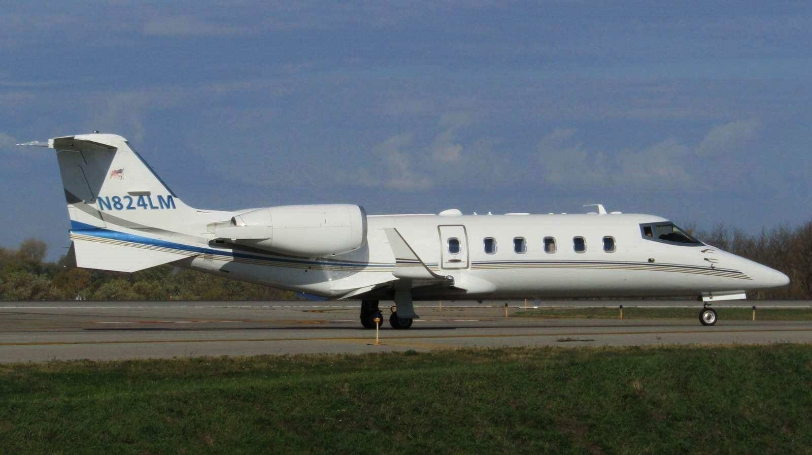 2012 Learjet 60 — photo 2