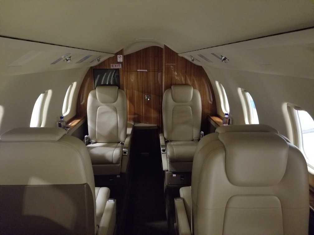 2012 Learjet 60 — photo 4