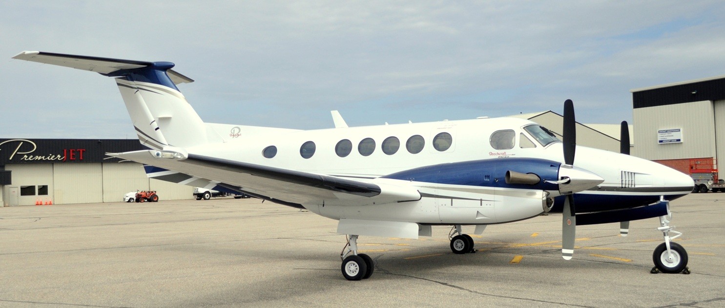 2003 Beech King Air B200 — photo 2