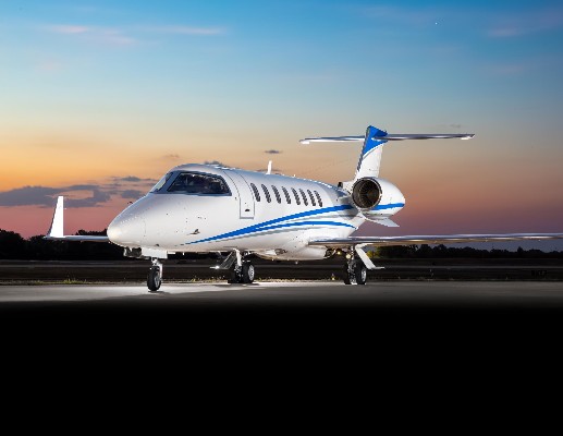 2012 Learjet 45 — photo 2