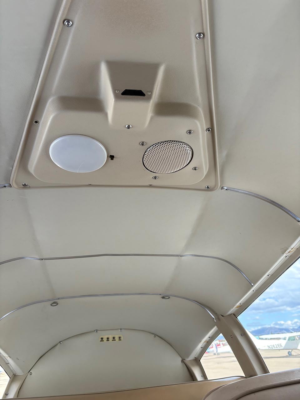 1968 Piper Cherokee 180D — photo 5